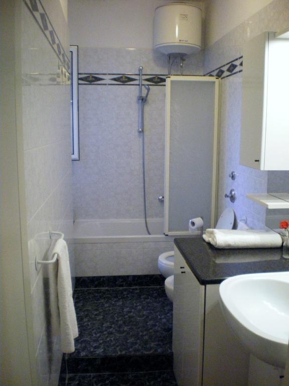 Apartment Melozzo Milano Rum bild
